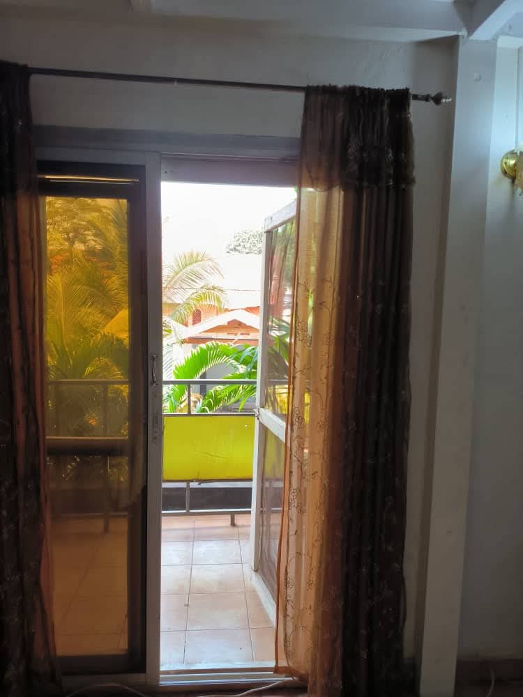 Appartement meublé avec piscine au centre-ville de Bangui – Location courte et longue durée photo 3
