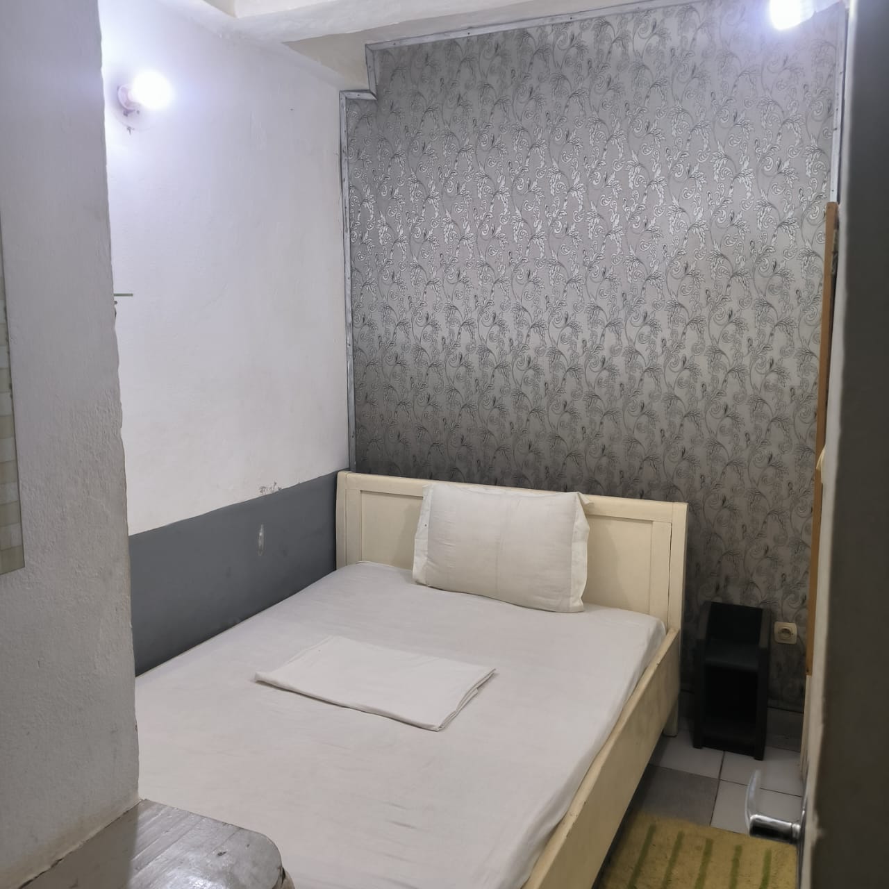 Studio meublé tout confort avec piscine au centre-ville de Bangui photo 6