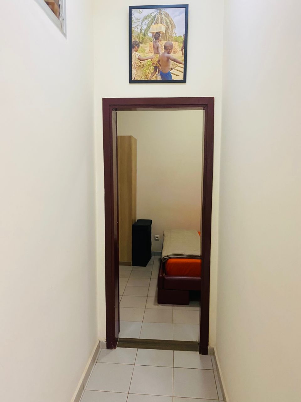 Studio meublé moderne au cœur de Bangui – Confort & praticité photo 13