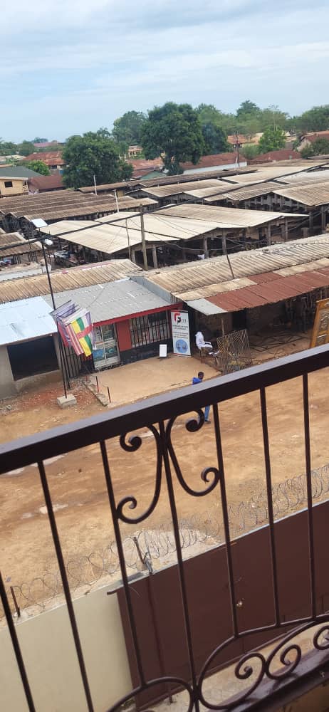 Magnifique appartement meublé 2 chambres avec balcon et vue dégagée à Bangui photo 6