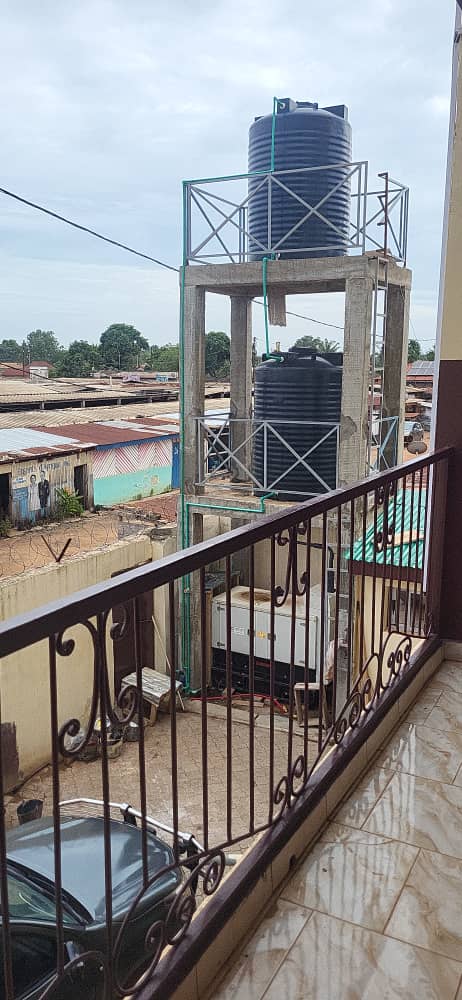 Magnifique appartement meublé 2 chambres avec balcon et vue dégagée à Bangui photo 13