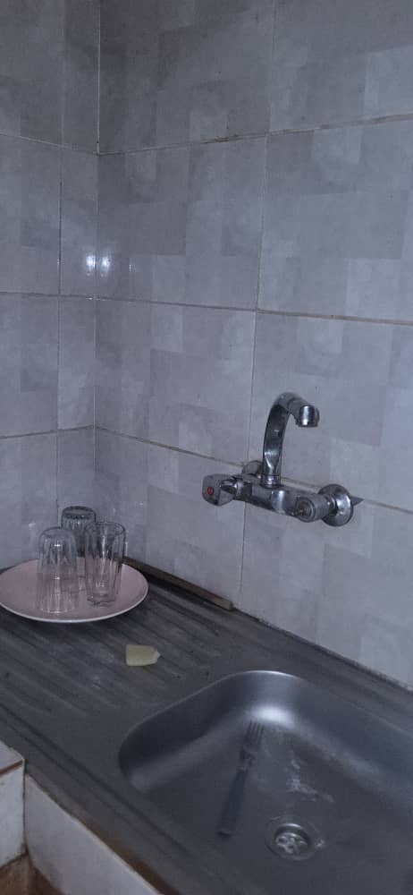 Appartement 2 Chambres Sécurisé à Bangui – Confort Moderne & Séjour Tout Équipé Descriptif SEO photo 11