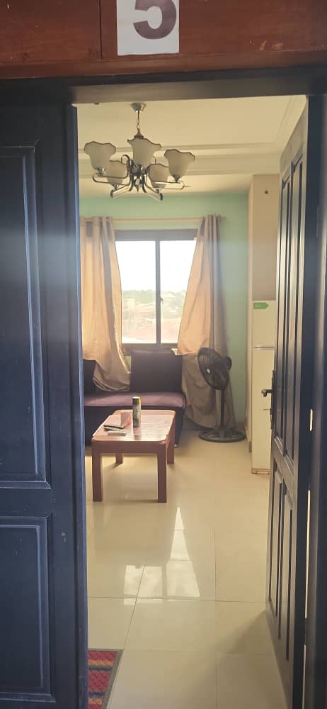 Appartement 2 Chambres Sécurisé à Bangui – Confort Moderne & Séjour Tout Équipé Descriptif SEO photo 19