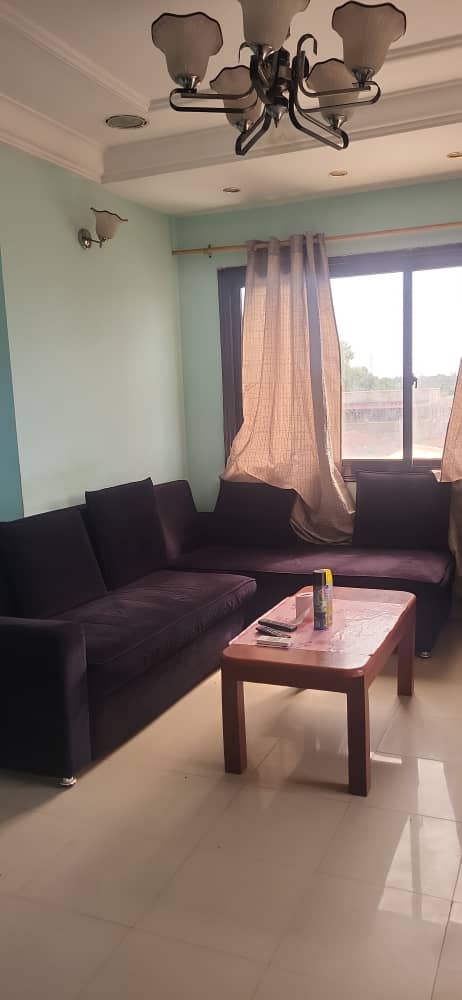 Appartement 2 Chambres Sécurisé à Bangui – Confort Moderne & Séjour Tout Équipé Descriptif SEO photo 1