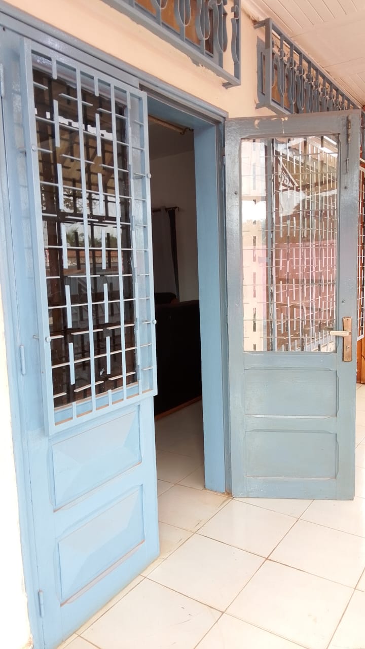 Appartement Meublé 3 Chambres à SICA – Calme, Confort & Sécurité photo 13