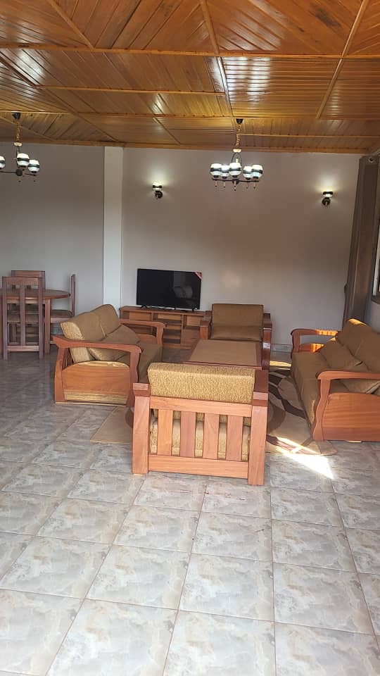Jolie appartement derriere les tribunes photo 2