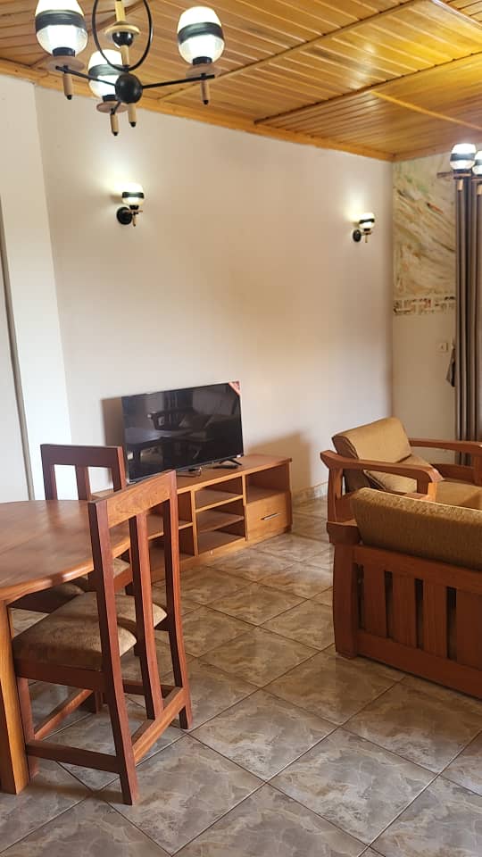 Jolie appartement derriere les tribunes photo 4