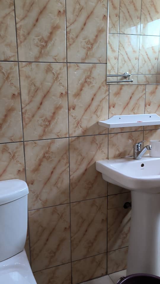 Location Saisonnière – Appartement Meublé de Qualité à Bangui photo 7
