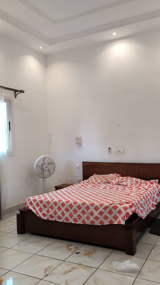 Location Saisonnière – Appartement Meublé de Qualité à Bangui photo 9
