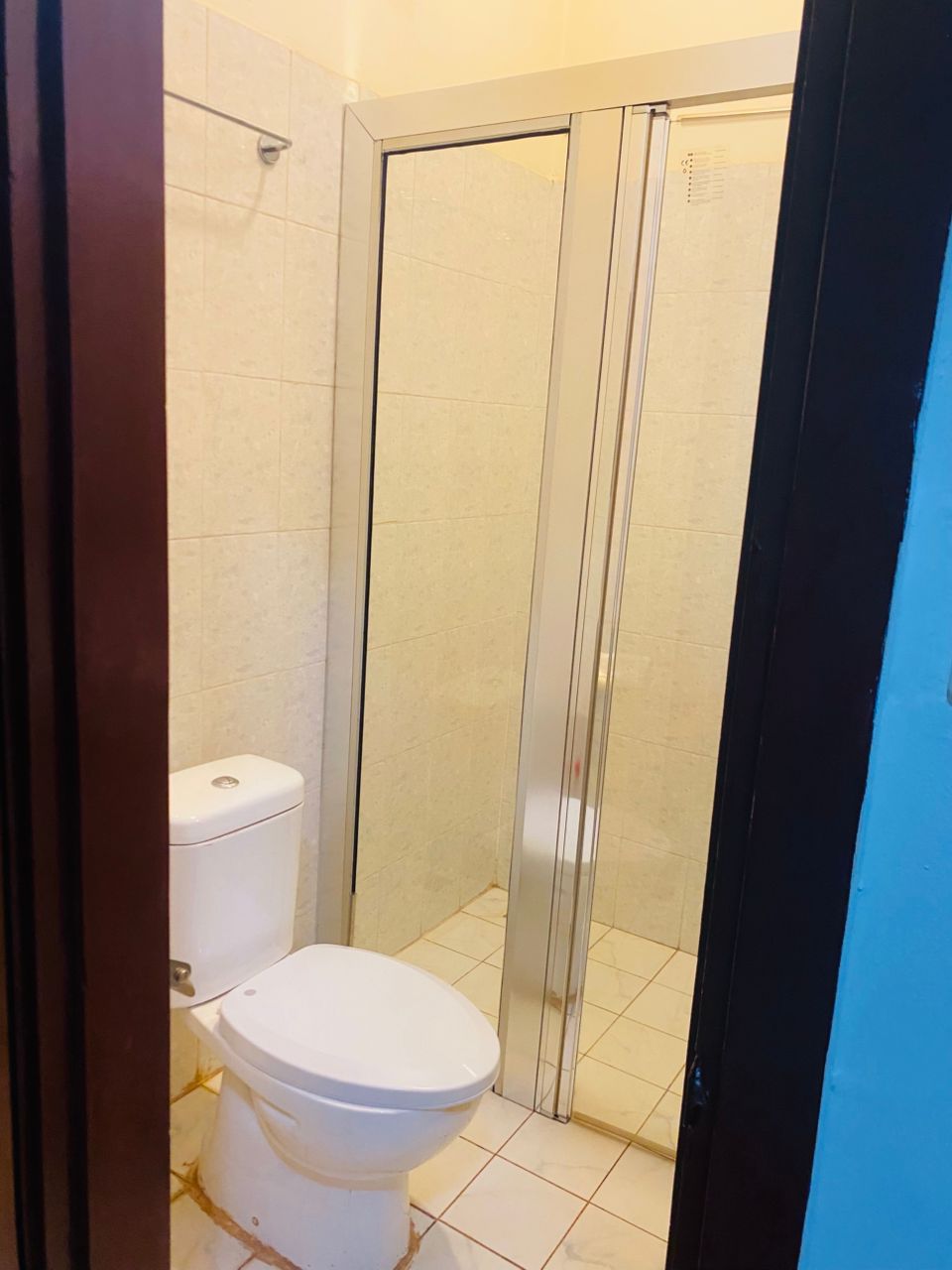 Appartement Moderne et Entièrement Équipé à Bangui photo 7