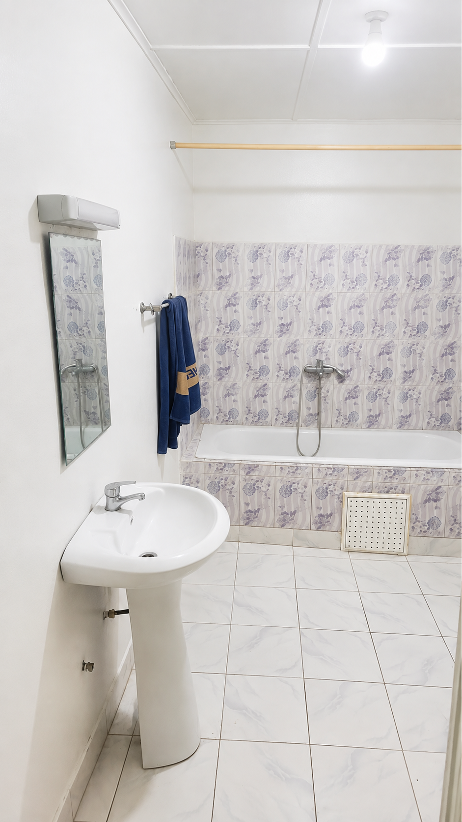 Appartement meublé 3 chambre salon – Eau & électricité 24h/24 photo 5