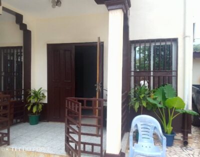 Location appartement meublé 2 chambres à Bangui – Secteur résidentiel avec eau et électricité 24h/24