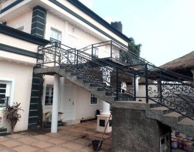 Villa haut standing à louer à Bangui – Grande propriété pour équipes et familles